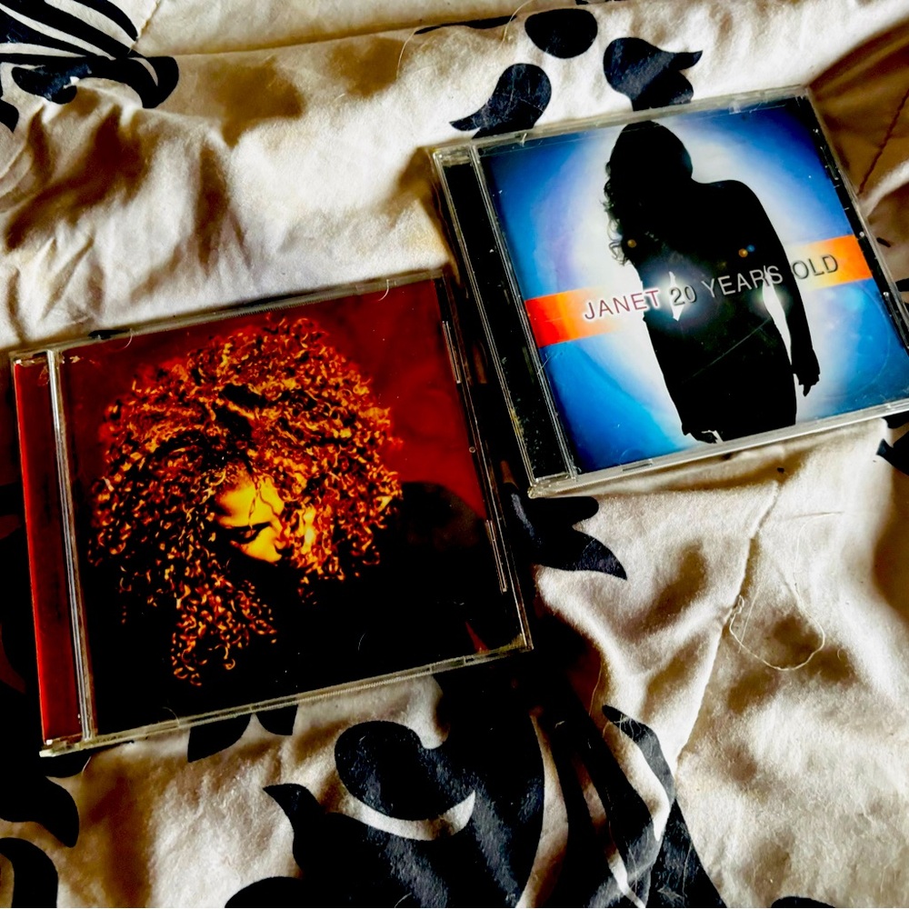 🎵Janet Jackson cd bundle